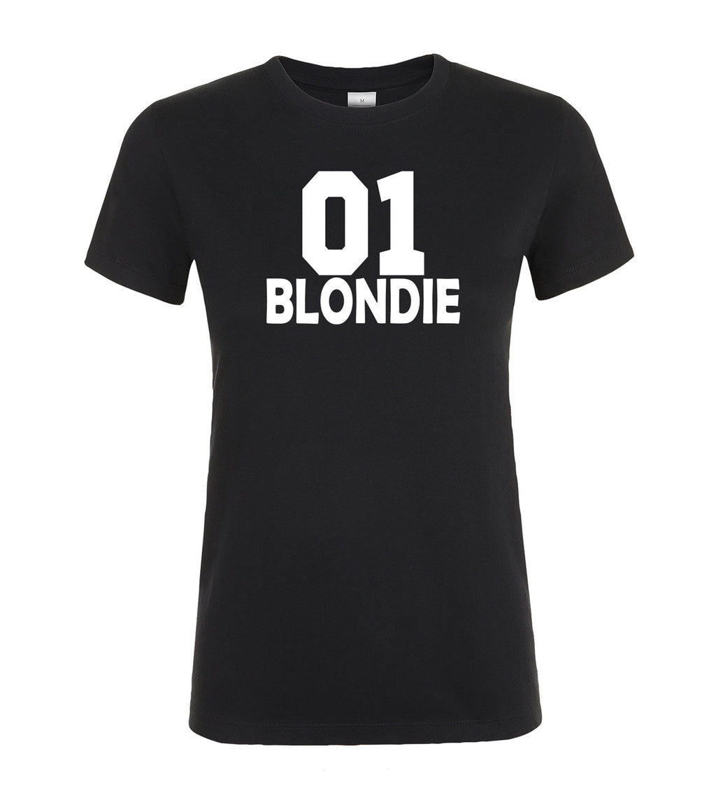 marskineliai blondinems