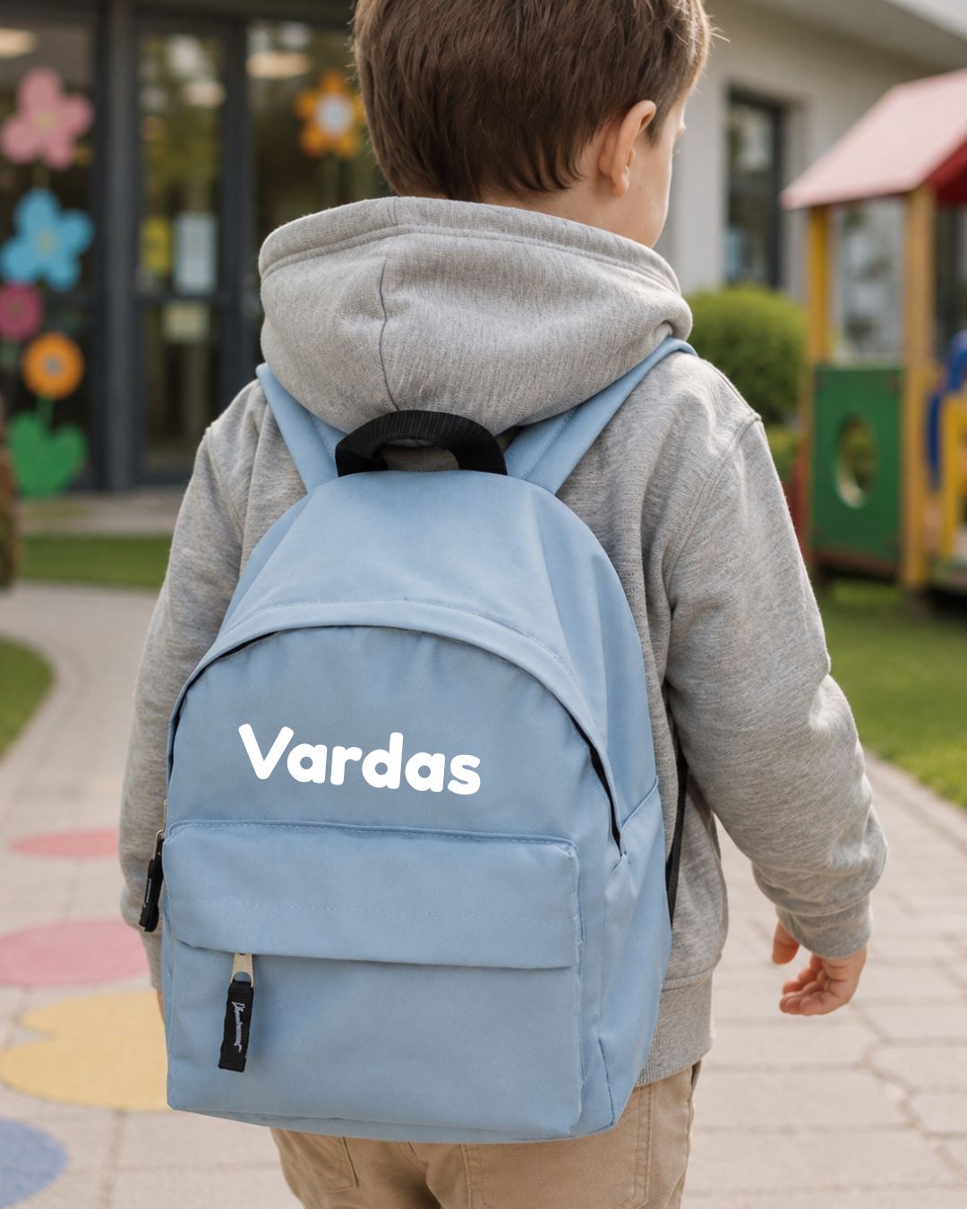 Kuprinė su vardu – sviesi mėlyna. Darželinukams