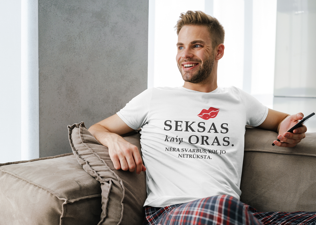 marskineliai balti su uzrasu vyrams