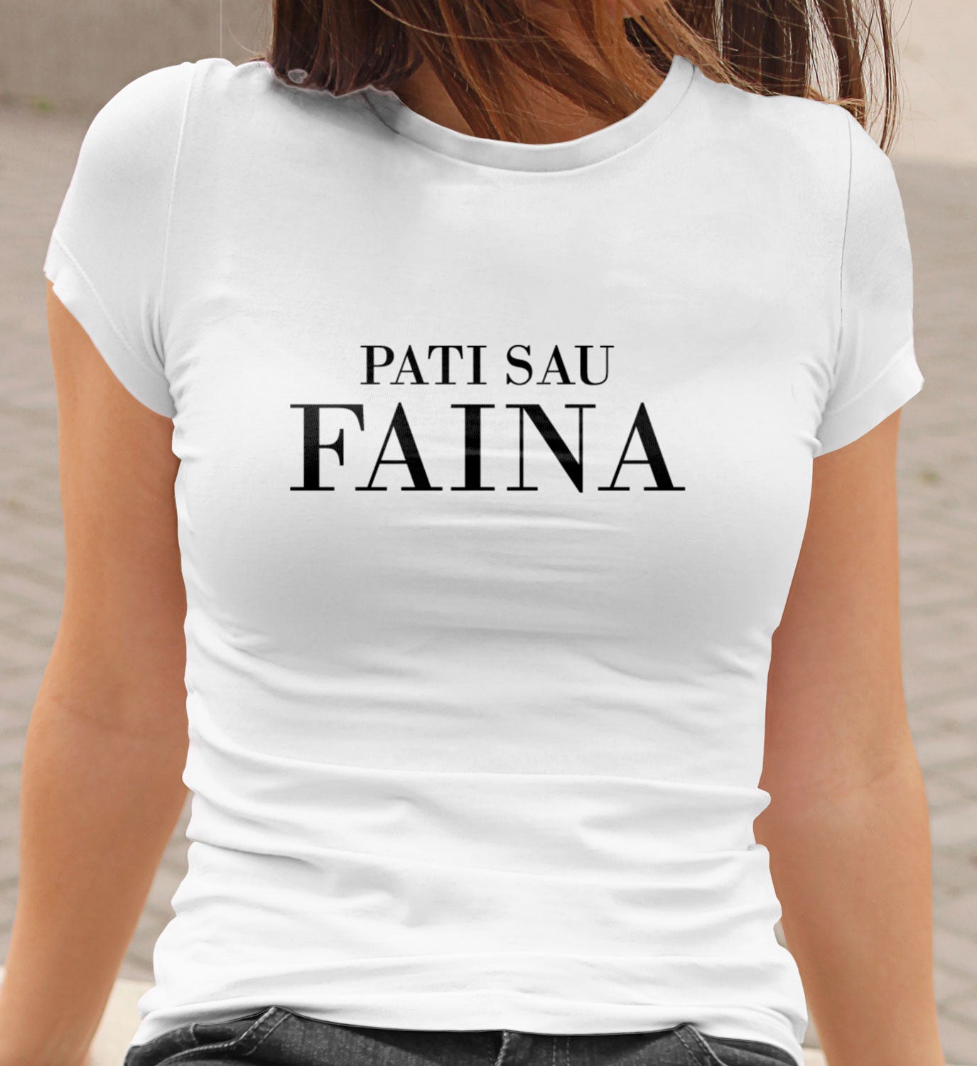 linksmi balti marskineliai su uzrasu moterims ar drauge dovanu