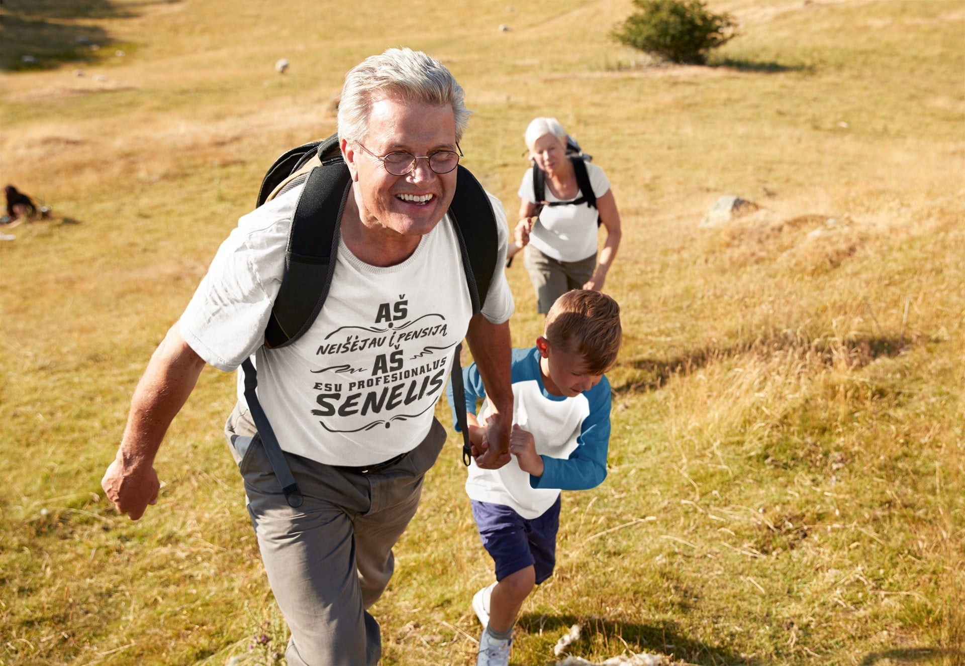marskinelia su uzrasu as esu senelis