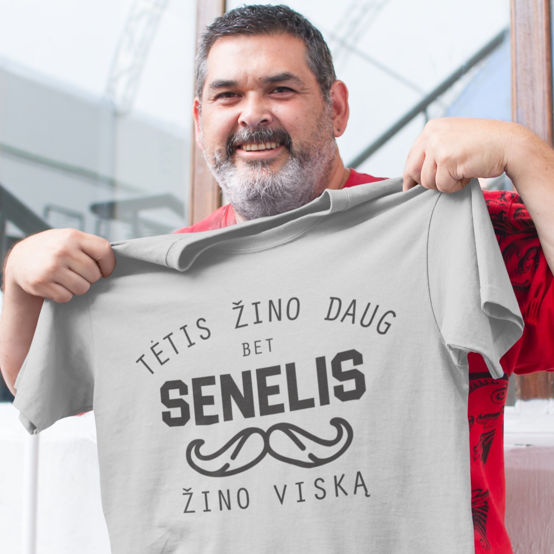 marskineliai seneliui su uzrasu , tetis zino daug bet senelis viska